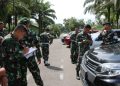 Menjelang Idul Fitri 1444 H, Yonif Raider 100/PS Lakukan Pemeriksaan Kelengkapan Surat Berkendara