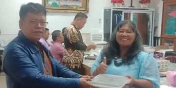 NasDem Riau Berbagi LAPET di Minggu Kasih