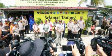 Kepala BNPB Dampingi Menko PMK Tinjau Arus Balik Idulfitri di Beberapa Lokasi