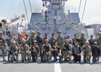 Ukir Sejarah, KRI Frans Kaisiepo-368 Pimpin Latihan “VIP Day”