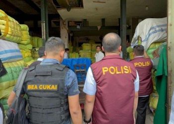 Polisi Kantongi Identitas Penyebar Konten Barang Bukti Pakaian Bekas Impor Dipakai untuk Lebaran