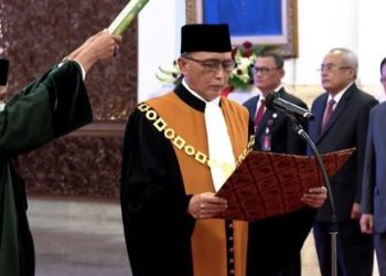 Jokowi Resmi Lantik Sunarto Sebagai Wakil Ketua MA Bidang Yudisial