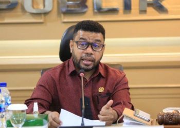 Filep Wamafma Siap Dorong Hal Ini Terkait Gaji Guru PPPK di Papua Barat Yang Belum Dibayarkan