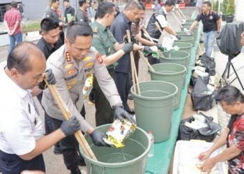 Polres Jakbar Musnahkan Ratusan Kilogram Sabu dan Ganja Senilai Rp409 Miliar