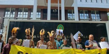 Pejuang Lingkungan Hidup Dari Suku Awyu Ajukan Permohonan Intervensi ke PTUN Jakarta