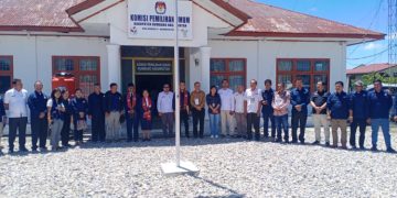 DPD Partai NasDem Humbahas Daftarkan Sebanyak 30 Bacaleg ke KPU