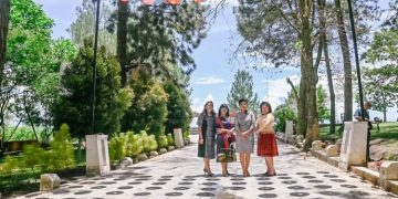 Dalam Rangka Pengembangan Kawasan Danau Toba , Wisata Alam Sipinsur Jadi Tuan Rumah LTFW