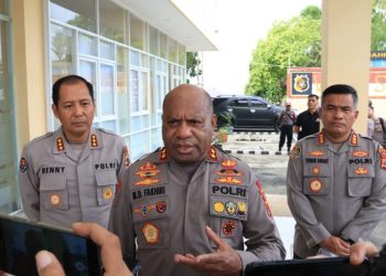 Kapolda Papua Libatkan Pihak Gereja Untuk Negosiasi Dengan KKB Lepas Pilot Susi Air