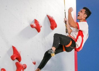 Veddriq Leonardo Raih Emas dan Pecahkan Rekor Panjat Tebing Dunia