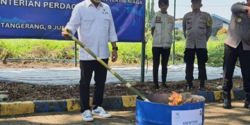 Mendag Musnahkan Barang Impor Ilegal Senilai Rp13,3 Miliar