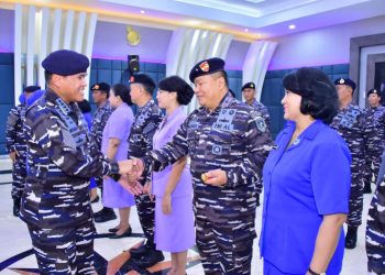 Kasal Terima Pelaporan Kenaikan Pangkat 16 Perwira Tinggi TNI AL