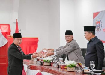 Bupati Humbahas Sampaikan Nota Pengantar Atas Tujuh Ranperda Kabupaten 2023