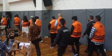 KPK Tahan 9 Orang Tersangka Korupsi Tukin di Kementerian ESDM