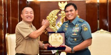 Tingkatkan Kerja Sama Dua Negara, Kasal Terima Kunjungan Komandan Korps Marinir Korea Selatan