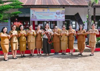 Bunda PAUD Humbahas Melihat Langsung Implementasi Transisi PAUD-SD ke SD 173398 Doloksanggul