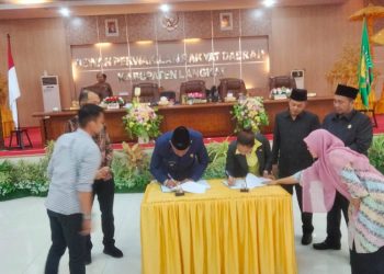 Ranperda LPj APBD Langkat 2022 Disetujui, Sejumlah Fraksi Soroti Besarnya SiLPA