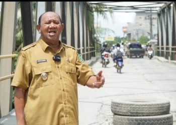 Plt Bupati Langkat Minta Dinas PUPR Sumut Segera Perbaiki Jembatan Batang Serangan