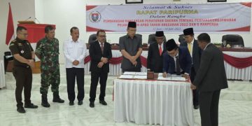 DPRD Humbahas Terima dan Setujui LPJ APBD T.A. 2022 dan 4 Ranperda 2023