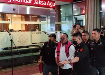 Kejagung Tetapkan Anggota DPR Ismail Thomas Tersangka Kasus Tambang