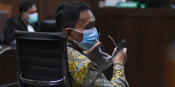 Sidang Putusan Eks Pejabat Ditjen Pajak Angin Prayitno Ditunda