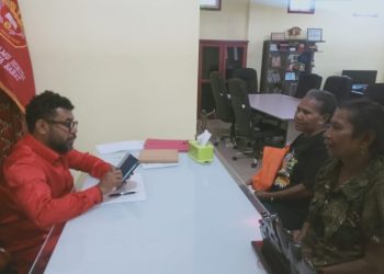 Filep Wamafma Sesalkan di Era Otsus Kendala Biaya Sekolah Masih Dialami Para Orang Tua