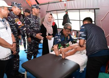 Antusias Masyarakat Lampung Pada Bakti Sosial TNI AL dan Kampung Bahari Nusantara (KBN)