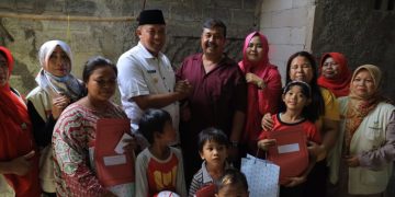 Pesan Tri Adhianto Usai Berikan Bantuan Ke Anak Yang Putus Sekolah