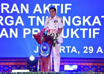 Kasal : Jalasenastri Mampu Berperan Aktif Dalam Membangun Hubungan Keluarga TNI AL Yang Harmonis