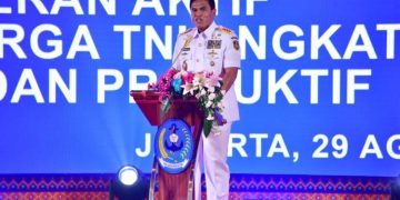 Kasal : Jalasenastri Mampu Berperan Aktif Dalam Membangun Hubungan Keluarga TNI AL Yang Harmonis