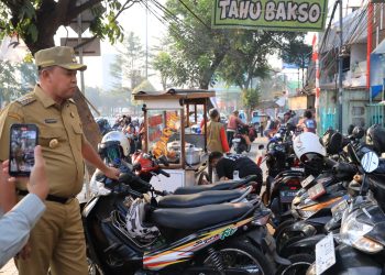 Wali Kota Bekasi Lakukan Sidak, Tertibkan Sekitaran Stasiun Bekasi