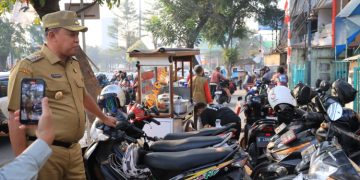 Wali Kota Bekasi Lakukan Sidak, Tertibkan Sekitaran Stasiun Bekasi