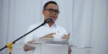 Mahfud Dinas ke Luar Negeri, Jokowi Tunjuk Menteri PANRB Jadi Menko Polhukam Ad Interim