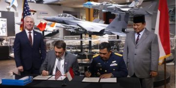 Menhan Prabowo Teken MoU Pembelian 24 Pesawat Tempur F-15EX