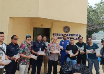 Ditpolair Baharkam Polri Gagalkan Penyelundupan 350 Ribu Baby Lobster ke Singapura