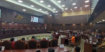 MK Tolak Gugatan Serikat Buruh Soal UU Cipta Kerja