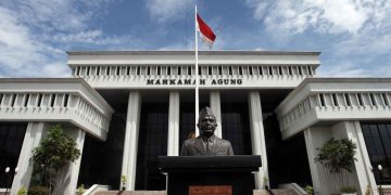 MA Perintahkan KPU Cabut Aturan Permudah Mantan Napi Korupsi