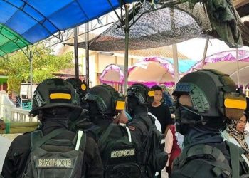 Diwarnai Aksi Saling Lempar Batu, Pilkades di Demak Ricuh