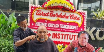 Samad, Novel, dan Eks Raja OTT KPK Dicukur Gundul: Rasa Syukur Firli Tersangka