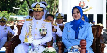 Ketua Umum Jalasenastri Hadiri Upacara Pelantikan Perwira TNI AL di Surabaya