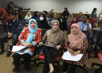 Bunda Literasi Yolla Kusuma Gani: Perpustakaan Membuka Jendela Dunia