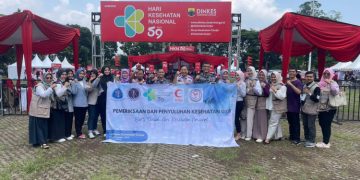 Mobile Dental Service TNI AL, Layani Ratusan Masyarakat Cianjur