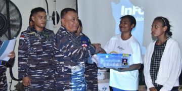 Semarak Sail Teluk Cendrawasih 2023, TNI AL Gelar Bakti Sosial di Biak