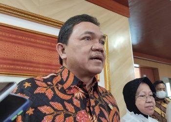 Kejagung Tetapkan Anggota BPK Achsanul Qosasi Tersangka Korupsi BTS