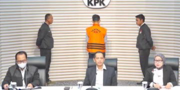 KPK Tahan Satu Tersangka Kasus Suap Jalur Kereta Api Kemenhub