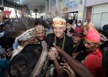 Ganjar Raih Dukungan Masyarakat Papua untuk Pilpres 2024