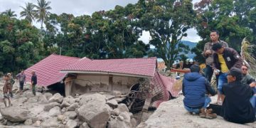 Sebanyak 35 Rumah Rusak Berat Akibat Longsor di Humbahas
