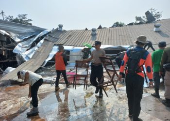 Angin Kencang dan Banjir Bandang Terjang Kabupaten Bandung, 102 Rumah Rusak