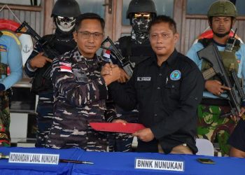 Sinergitas Tim Gabungan TNI AL Gagalkan Penyelundupan 3.300 Gram Narkoba di Perairan Sebatik