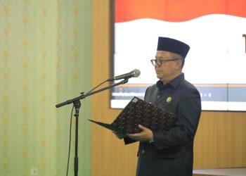 Pj. Wali Kota Bekasi Kukuhkan Pejabat Dinas Pemadam Kebakaran dan Penyelamatan