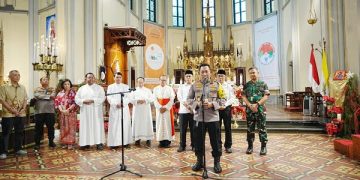 Natal di Gereja Katedral Jakarta, Kapolri: Jaga Persatuan di Tengah Perbedaan Pilihan Politik